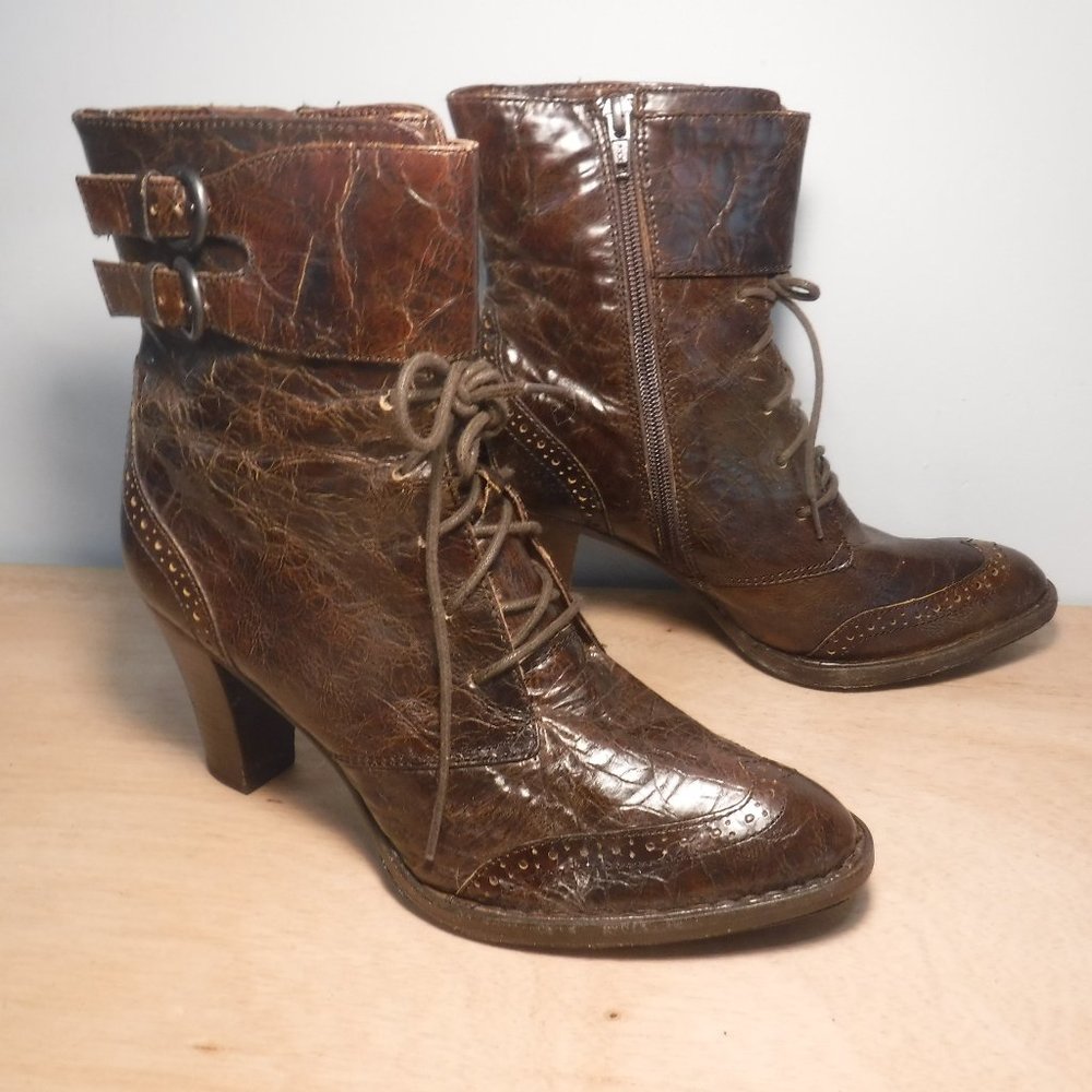 Born Ankle Boots Vintage Style Size 8 / 39